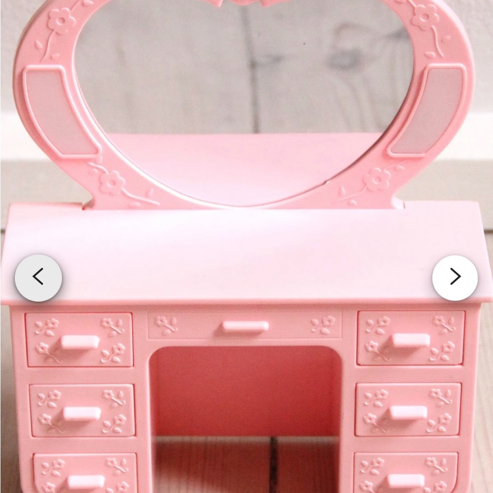 Pink Betty Teen (Barbie size) Vanity 1980’s